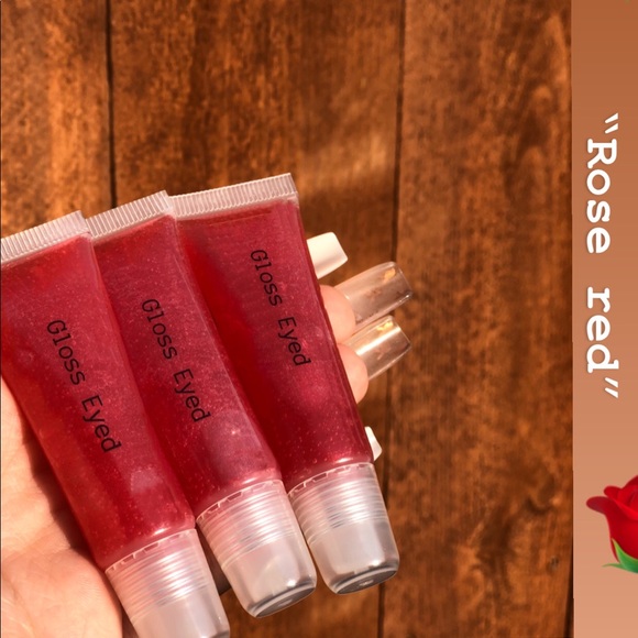 “Rose red” gloss - Picture 1 of 4